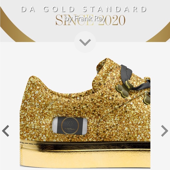 The timelessly Classic Sneaker Stunning - Picture 1 of 5